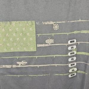 Clover + Pine Fishing Rod American Flag Design Men's Size 2XL Blue T-Shirt NWT